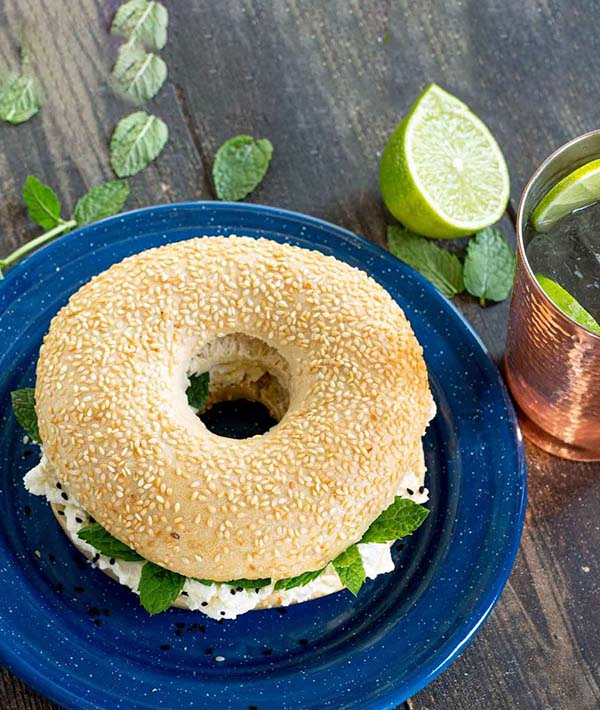 BAGEL BAVARERE CON SESAMO PRETAGLIATA GR 100 PRECOTTA EDNA PZ 30