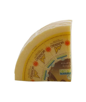 FORMAGGIO MONTASIO DOP UDINE 60 GIORNI 1/4 SOTTOVUOTO KG 1,6