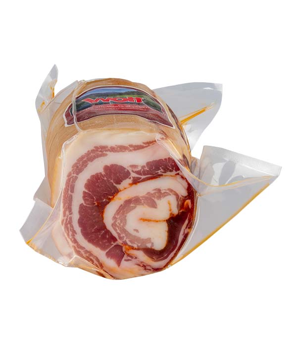 PANCETTA ARROTOLATA AL PEPERONCINO A META' SOTTOVUOTO 
WOLF KG 1,5