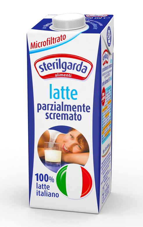 LATTE PARZIALMENTE SCREMATO MICROFILTRATO SQUARE 100% ITALIANO STERILGARDA LT 1
